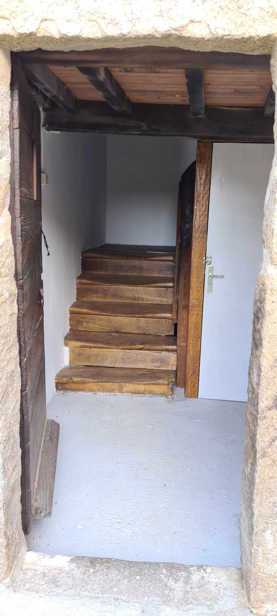 La entrada al alojamiento